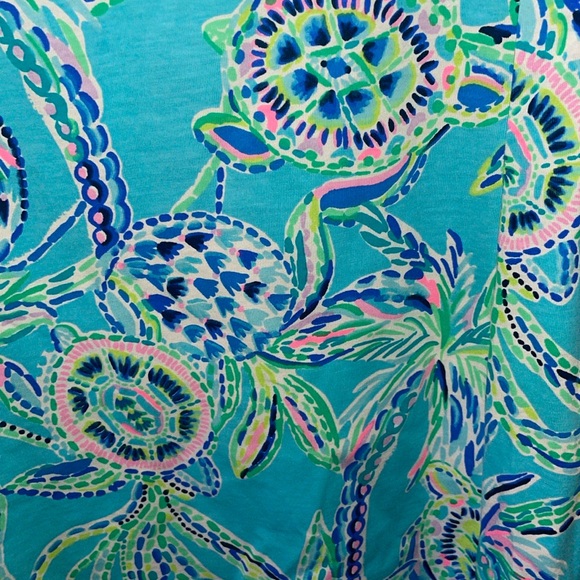 NWOT! Lilly Pulitzer t-shirt dress! - Picture 4 of 8